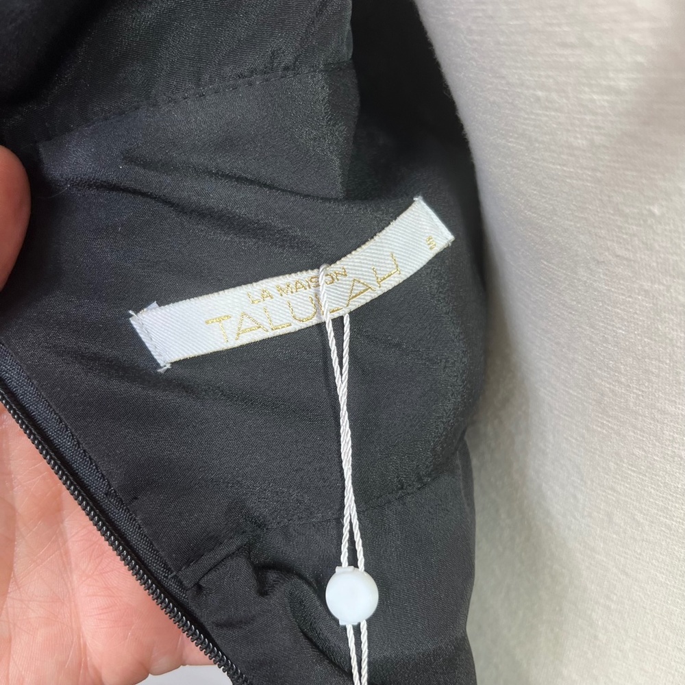 🚫SOLD! NWT🤩|•LA MAISON TALULAH•| V Pleated Chiffon Blk w/Gold Sparkle Dress - Picture 11 of 16